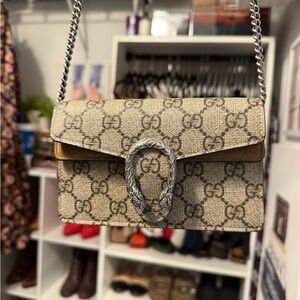 Gucci Dionysus GG Supreme Super Mini Bag
